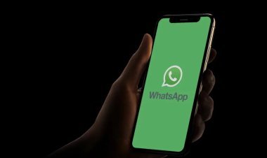 WhatsApp यूजर्स के लिए बड़ा अलर्ट: सरकार ने दी डेटा चोरी की चेतावनी, ऐसे बचाएं अपनी सिक्योरिटी