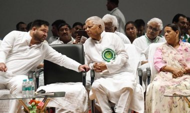 IRCTC SCAM: फ्रॉड, साजिश और पद का दुरुपयोग, लालू फैमिली पर फैसले में कोर्ट ने क्या कहा, क्या-क्या धाराएं लगाईं?